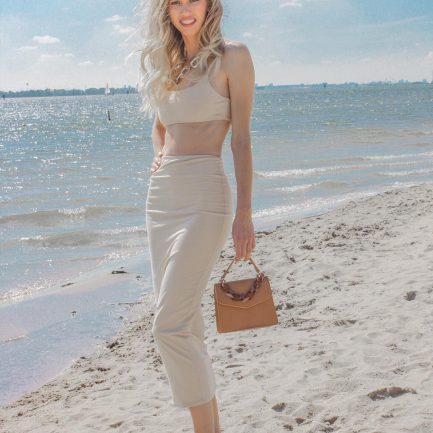 Two Piece Set Nude